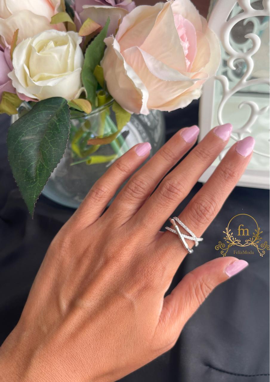 Three connected layers silver ring