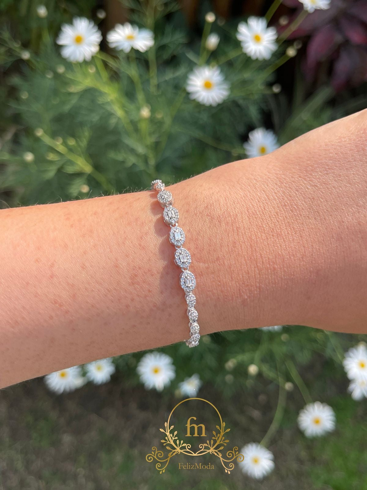 Multiple oval stones tennis bracelet BR32