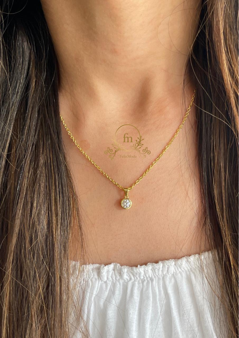 Framed zircon stone silver necklace gold plated