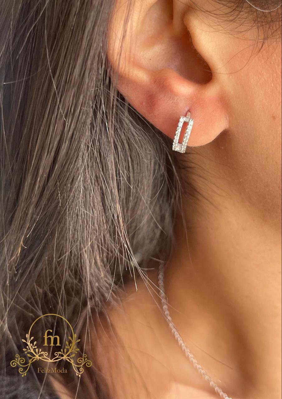 Round clip silver earrings