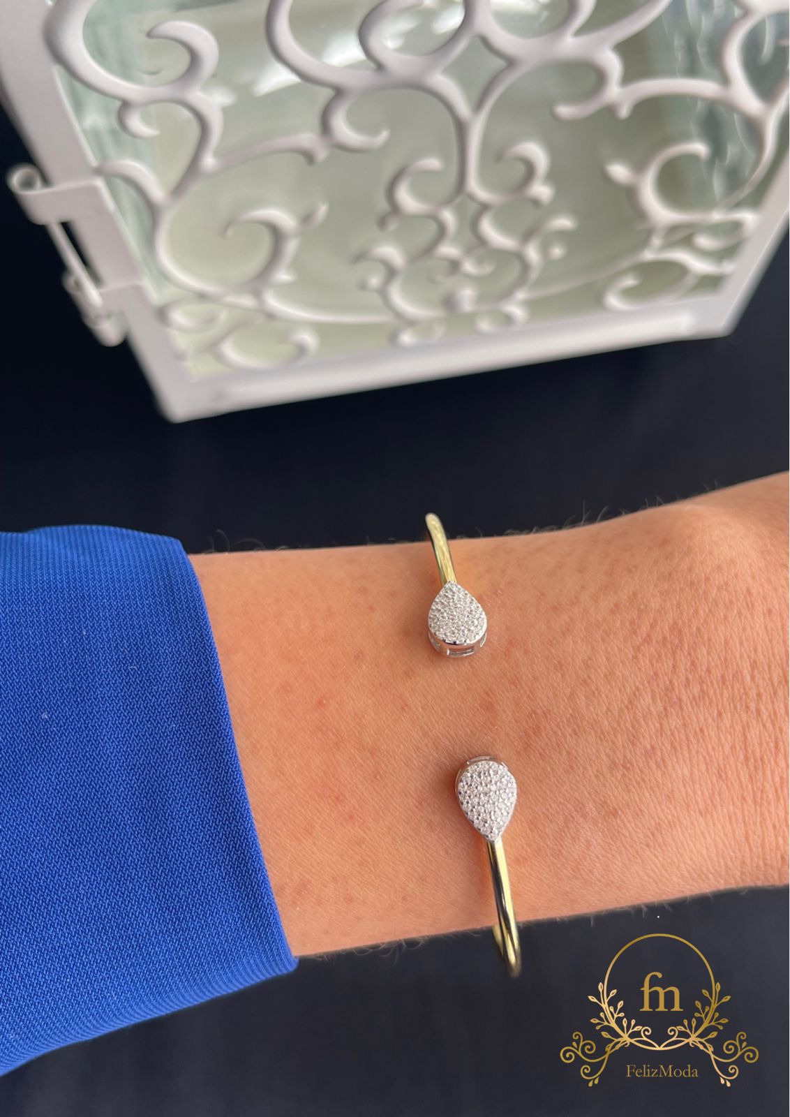 Multiple stones oval shape silver bangle gold plated