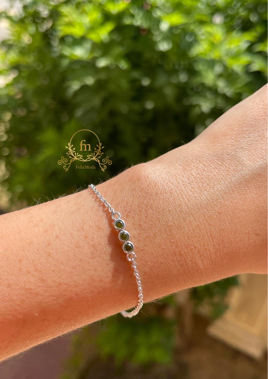 Three green stones silver bracelet