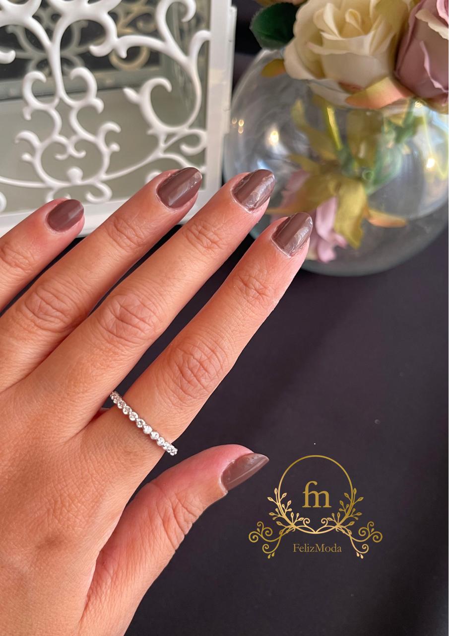 Half band of zircon stones silver ring