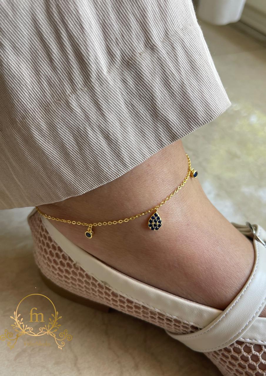 Blue oval stone silver anklet gold plated with side blue stones
