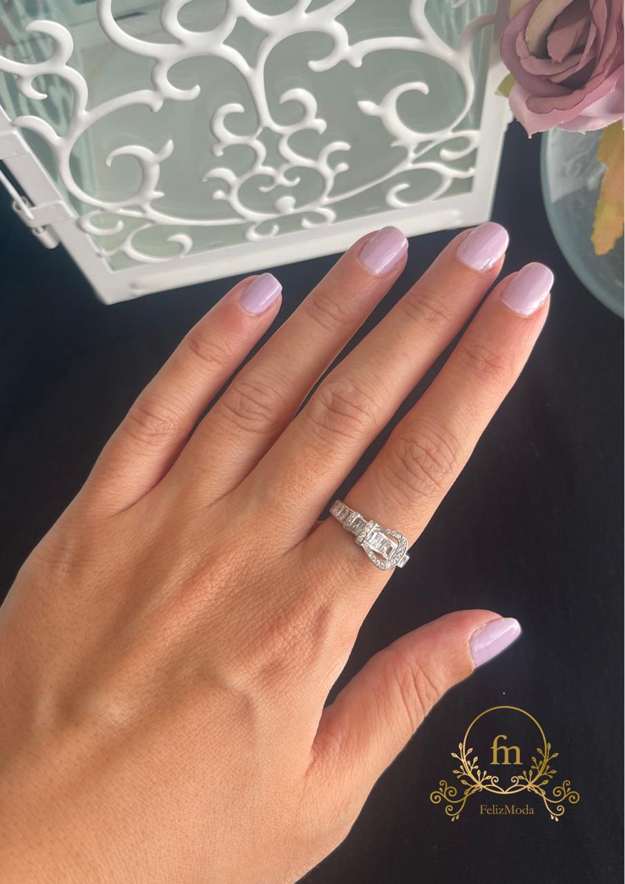 Trendy belt with crystals free size ring