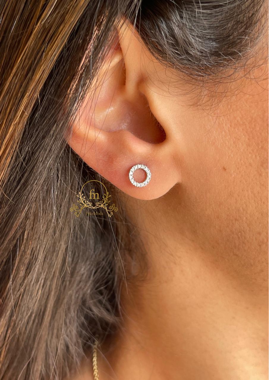 Medium Circle stones silver earrings