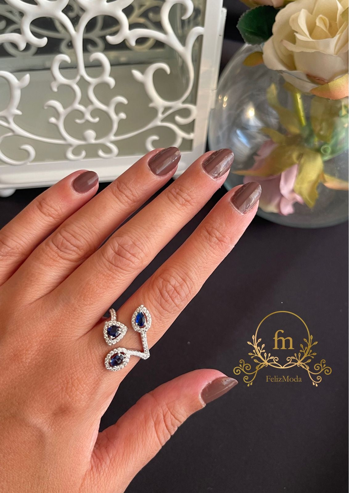 Ring Three oval with blue stones free size