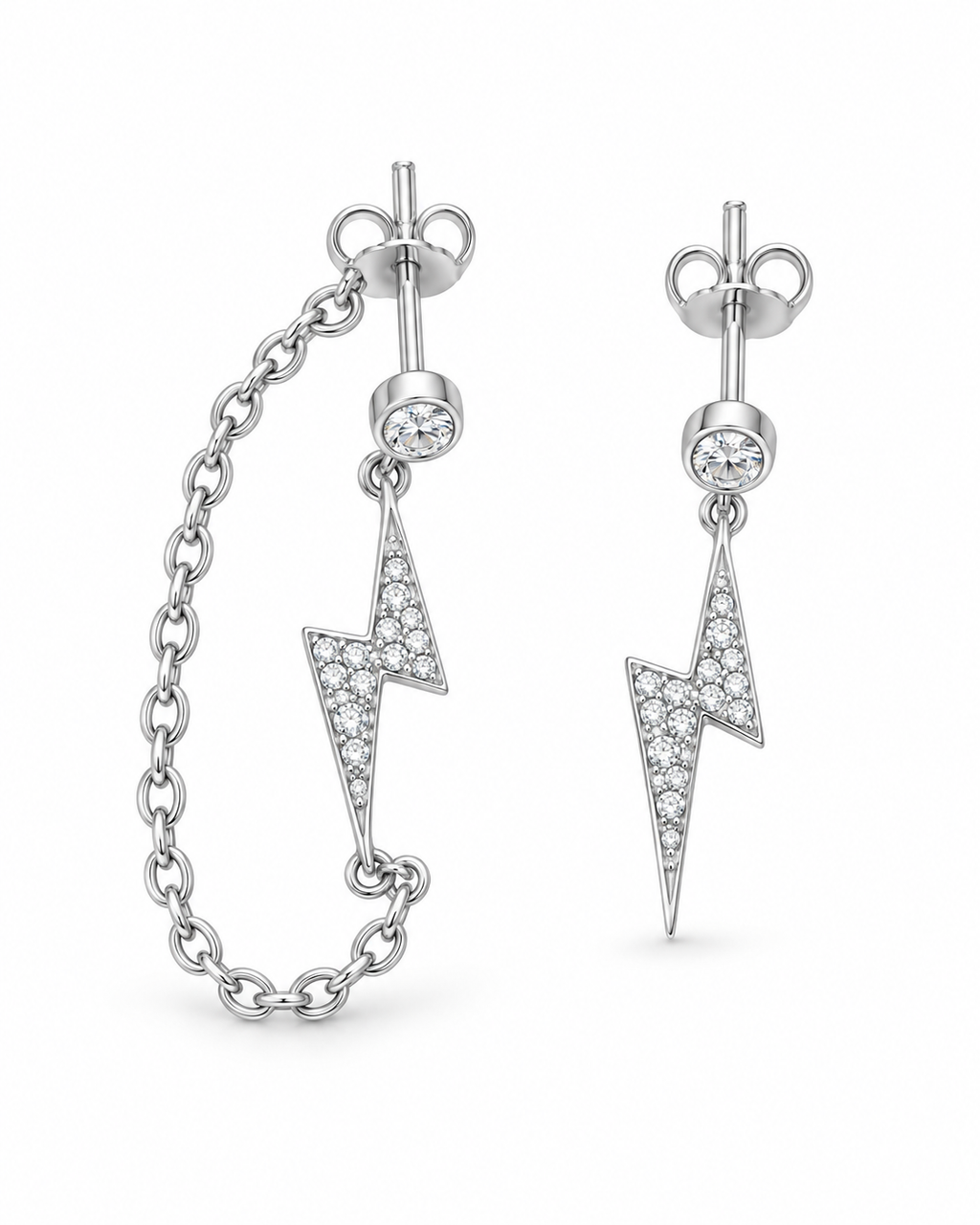Two pieces flash star silver earrings one plain , one with connected chain - FM62