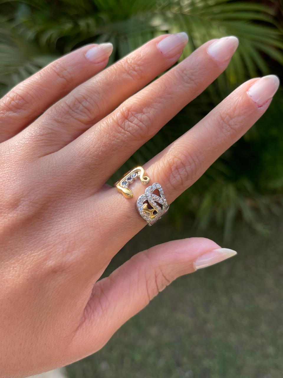 حب Silver ring gold plated with side blue stones