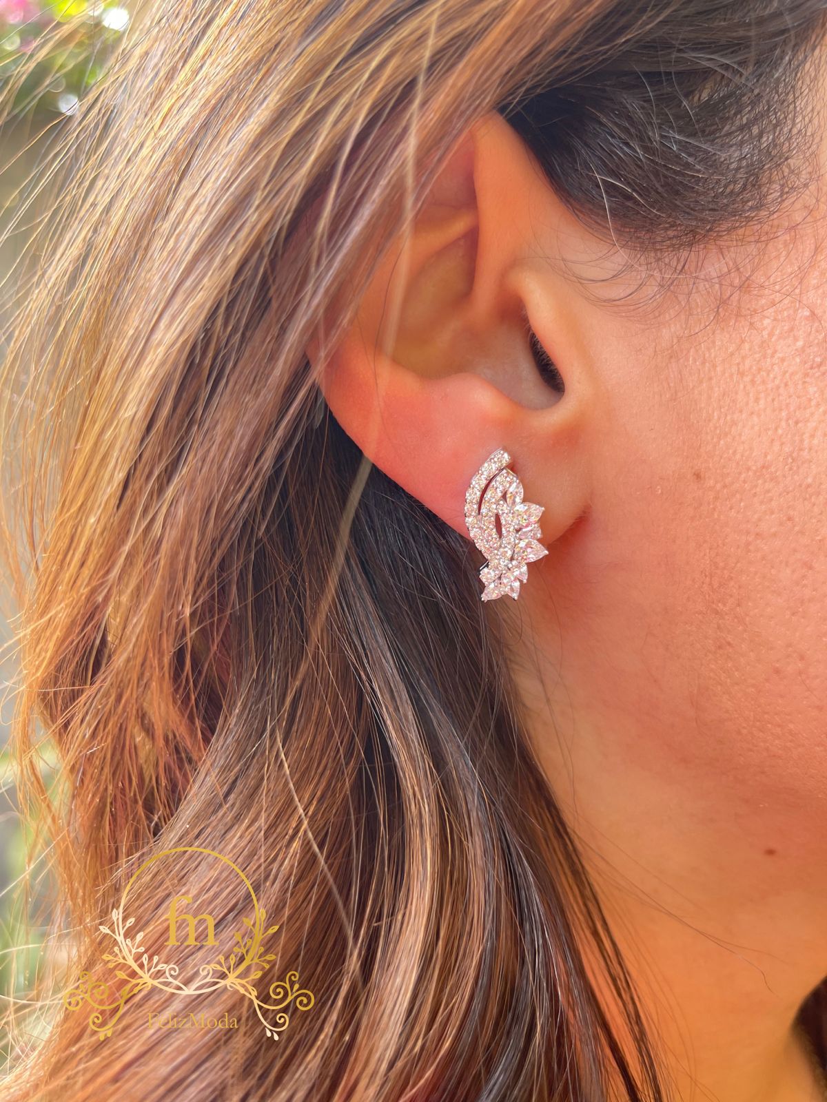 Tree leaf multiple oval zircon stones silver earrings