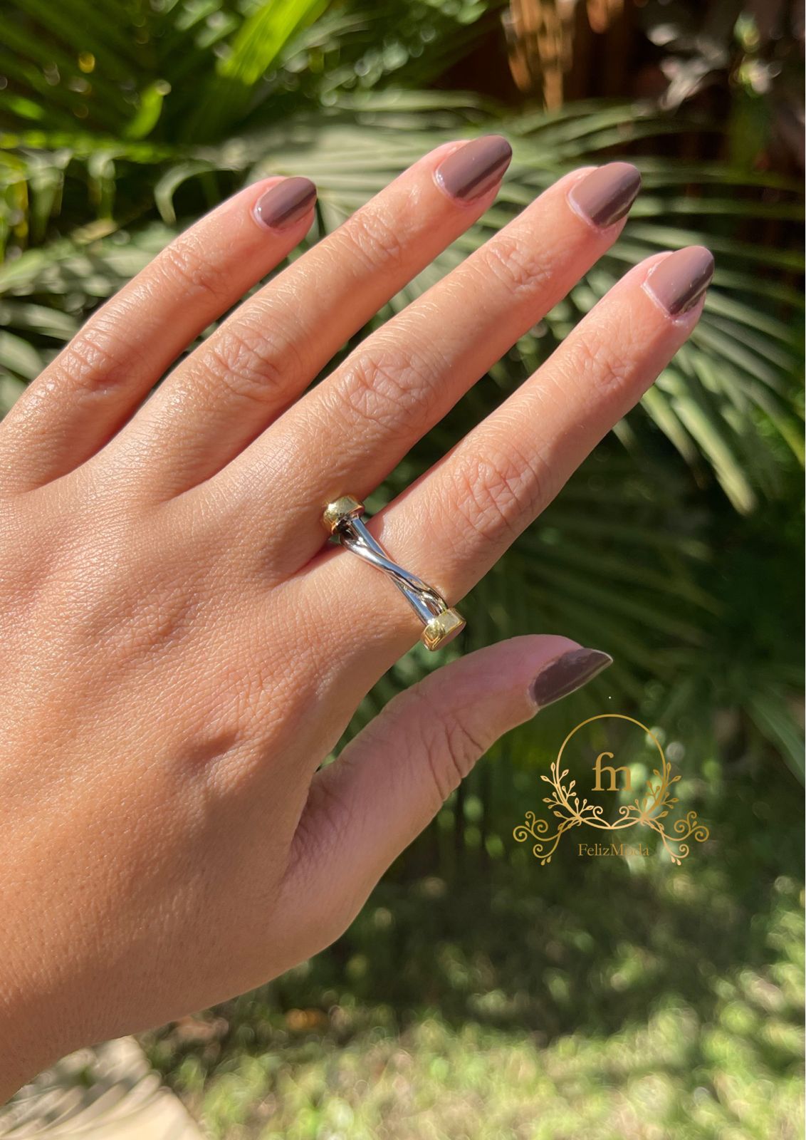 Statement bar silver ring with side golden beads