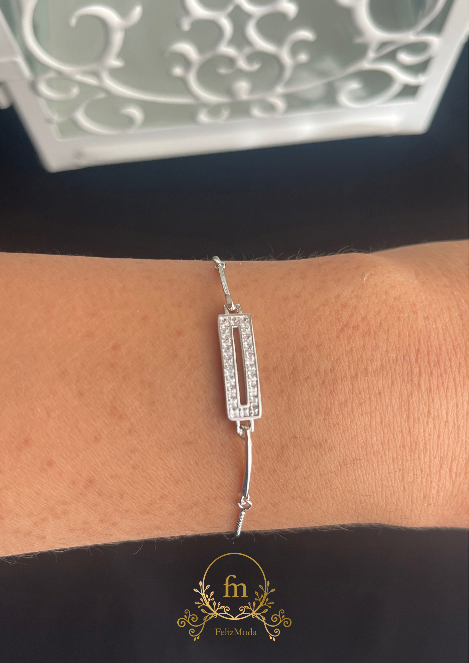 Rectangle pendant silver bracelet