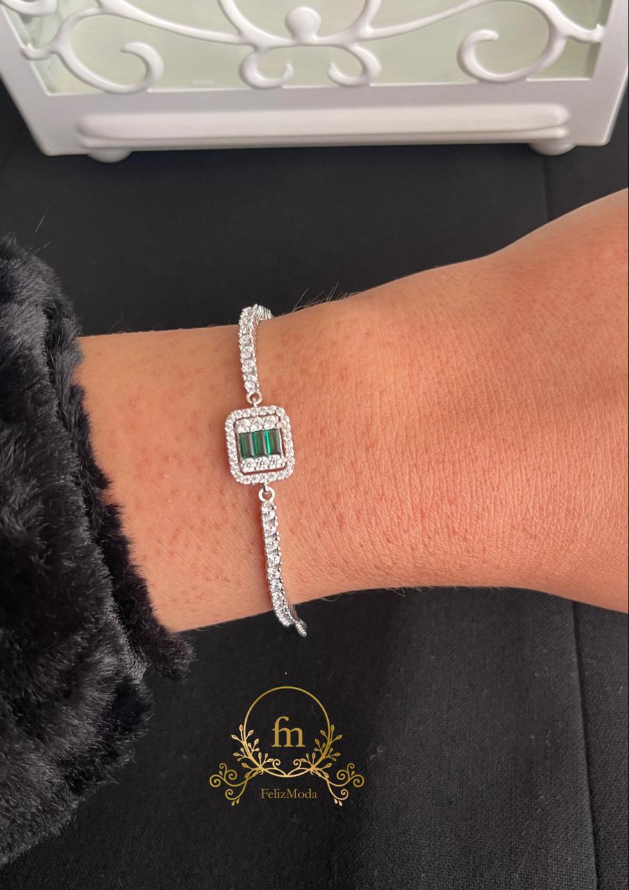 Green square stone silver bracelet with side zircon stones