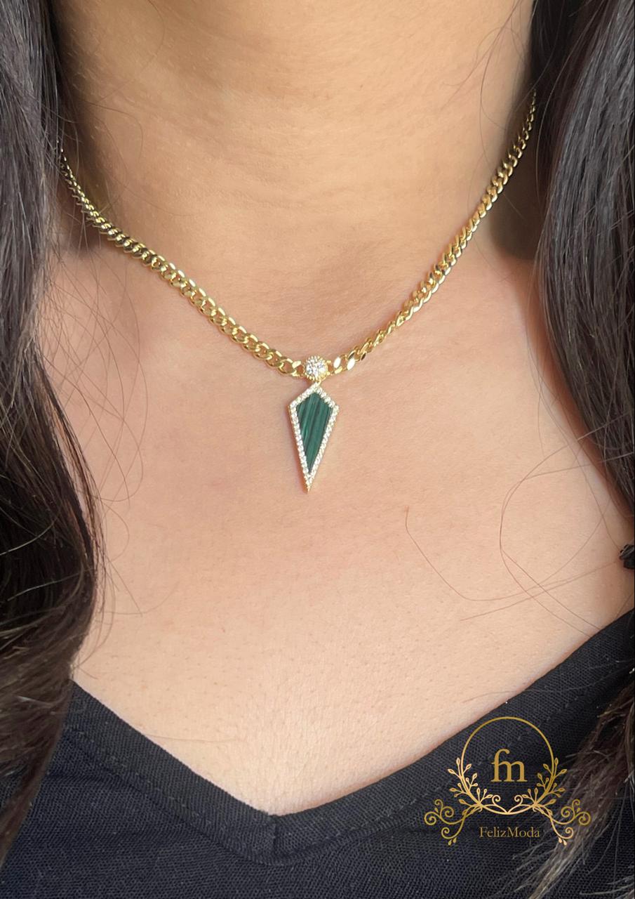 Oval green pendant braided silver necklace gold plated