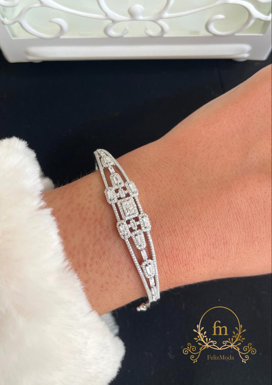Multiple square and oval zircon stones silver bangle