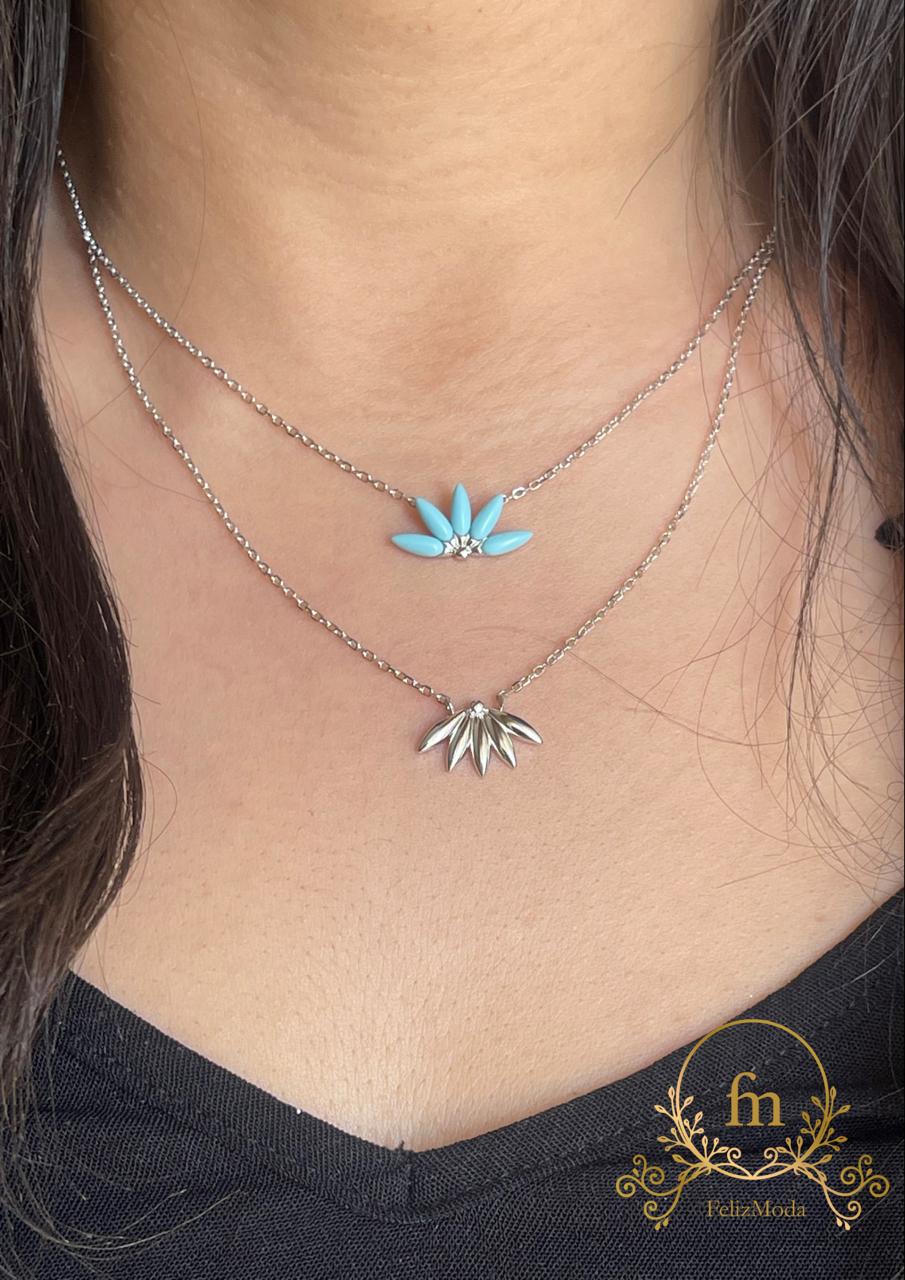 Half Fayrouz flowers silver necklace double layered