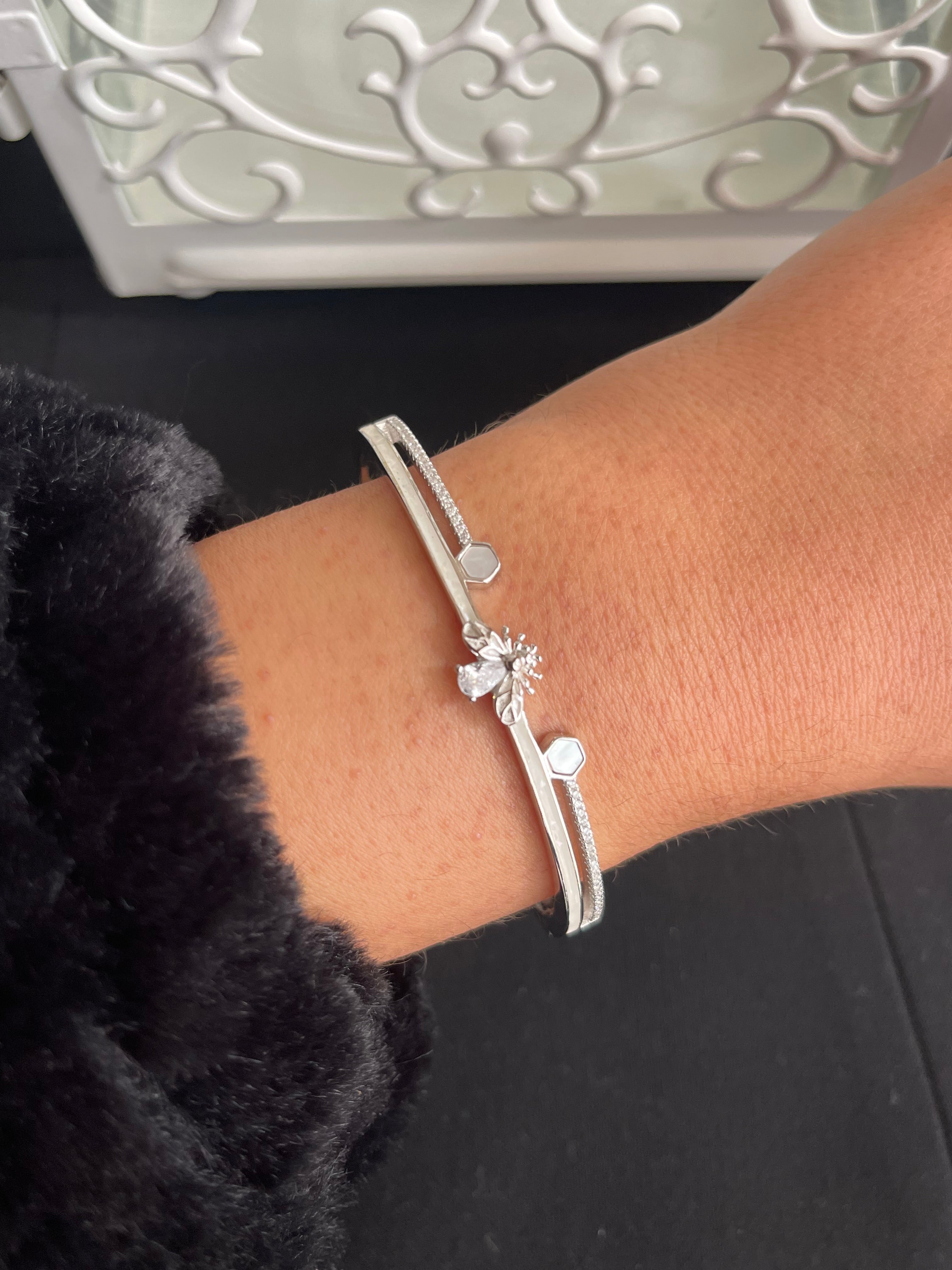 Bee double layered silver bangle