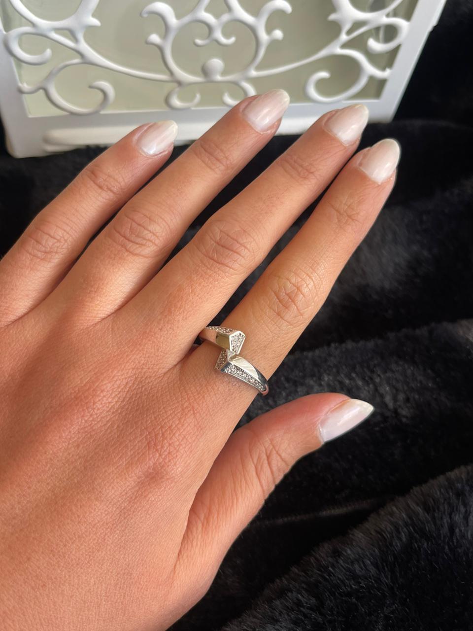 Hug silver ring with side zircon stones medium size