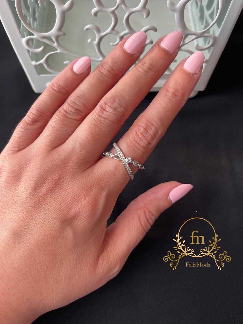 Sliver X ring half zircon stones
