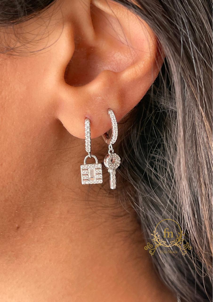 Lock&key silver earrings