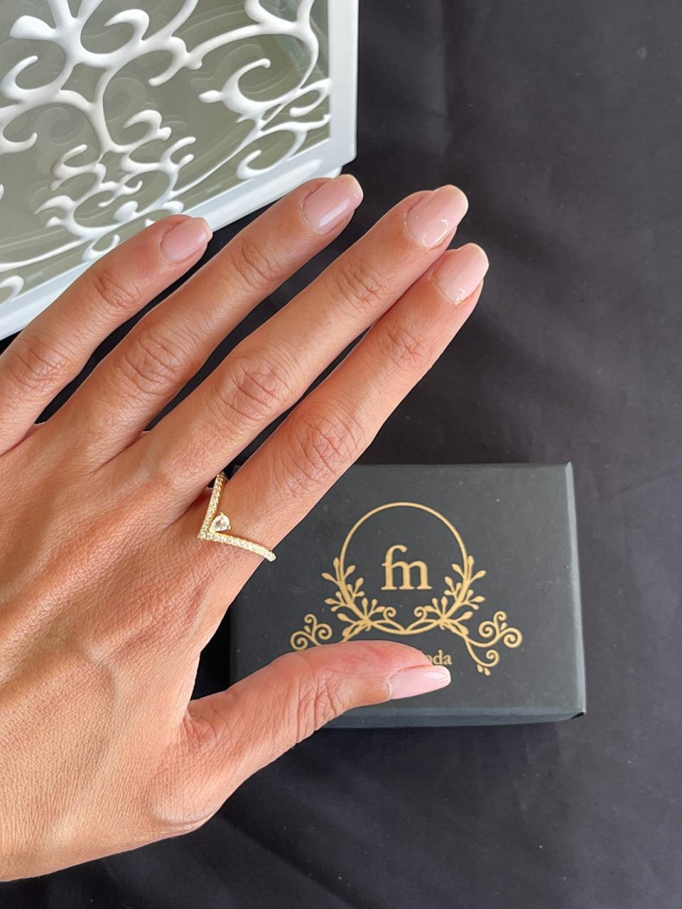 V shape silver ring gold plated