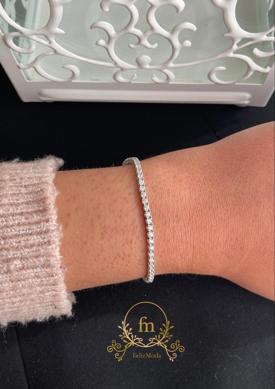 Medium stone size silver tennis bracelet