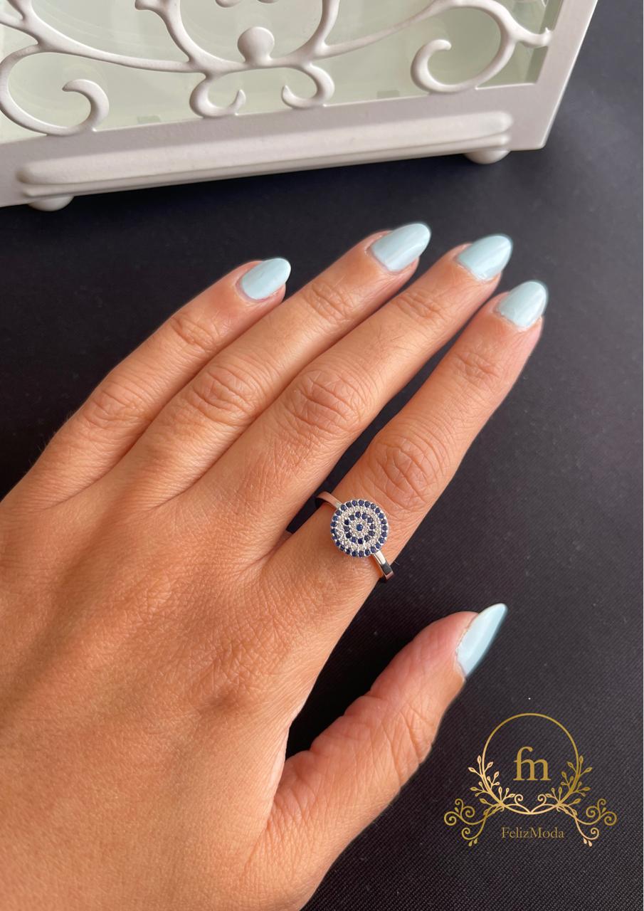 Blue eye silver ring with zircon stones