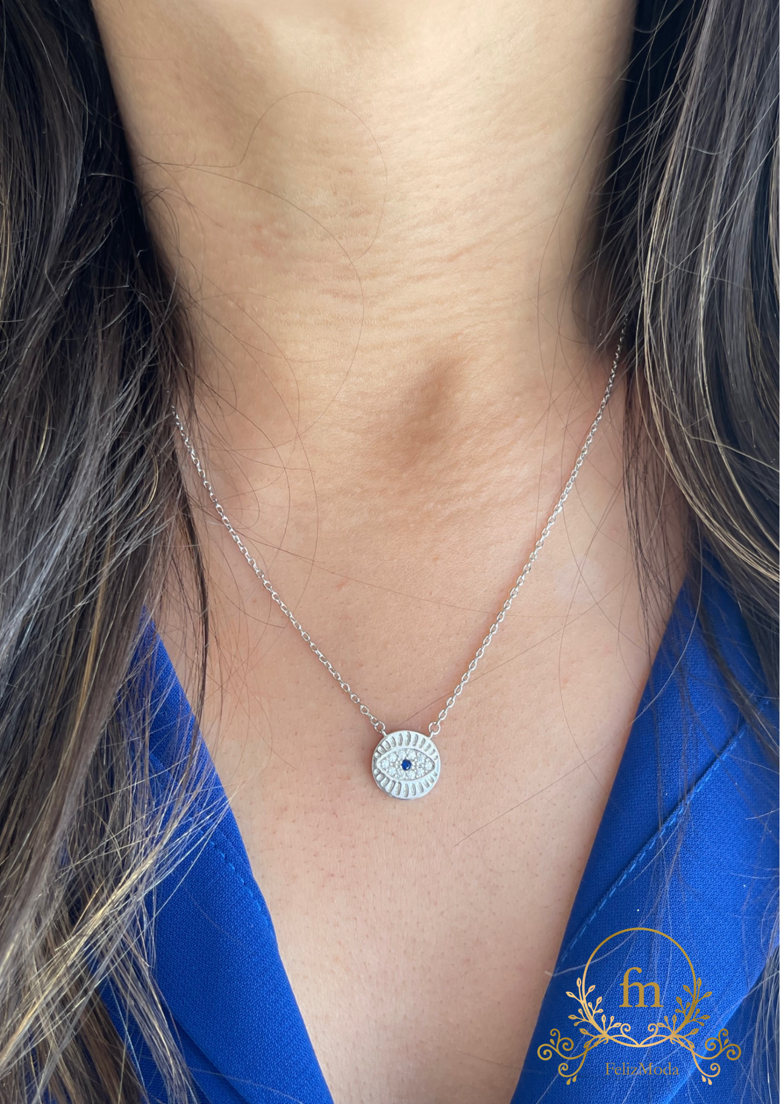 Blue eye silver necklace