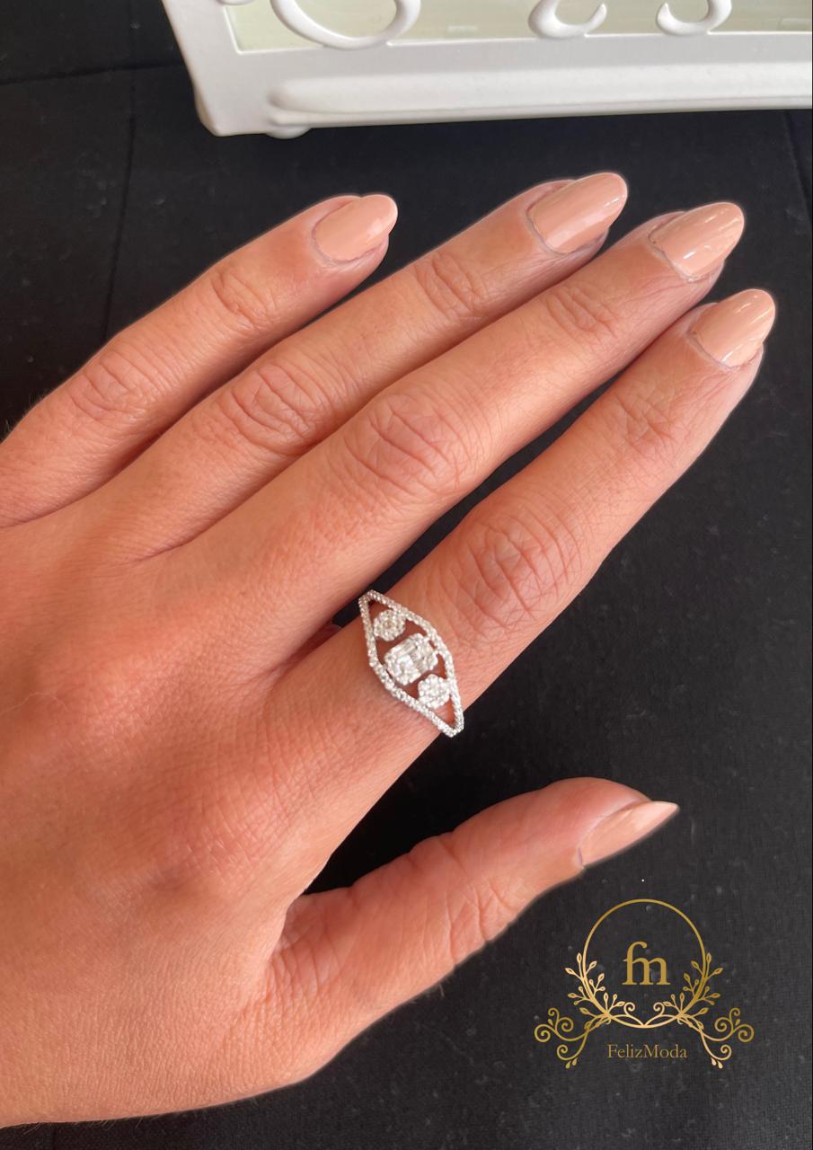 Square stone with two side stones silver ring free size