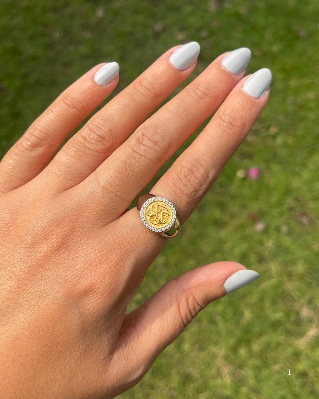 كن فيكون Silver ring gold