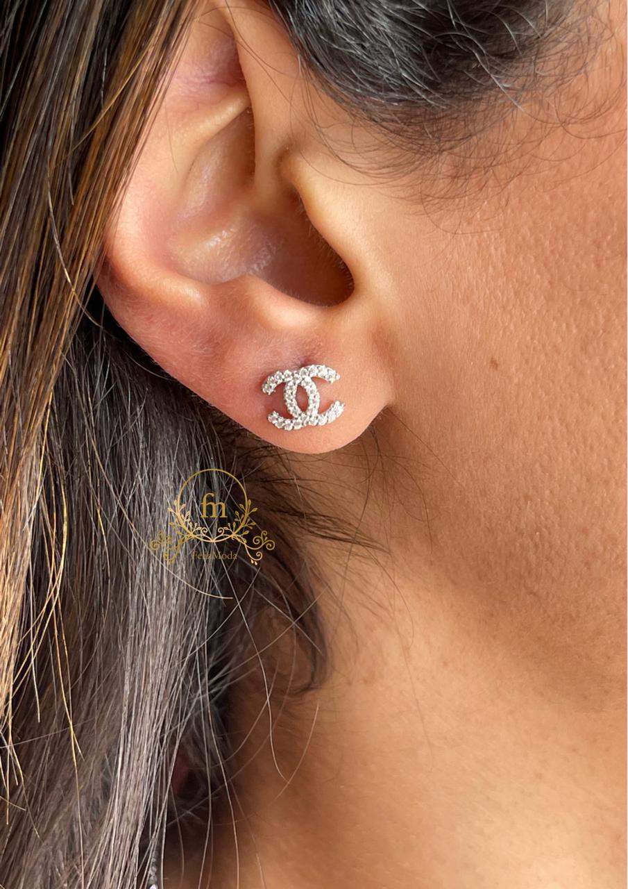 Connected circles silver earrings with stones