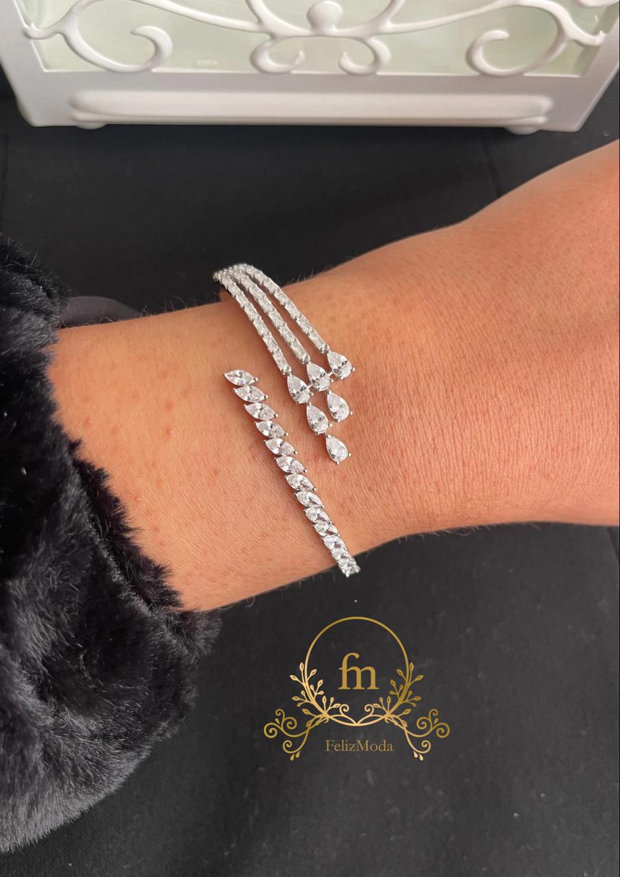 Eye tear zircon stones silver bangle